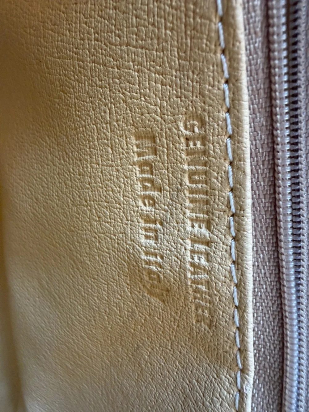 Tote Handbag Pebbled Leather Made in Italy EUC - Picture 4 of 4